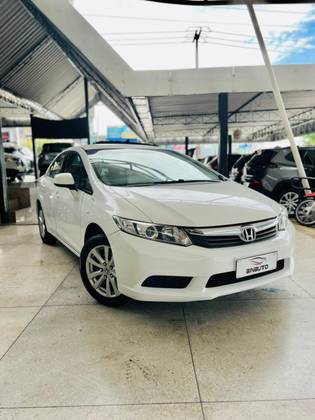 HONDA CIVIC 1.8 LXS 16V FLEX 4P AUTOMÁTICO